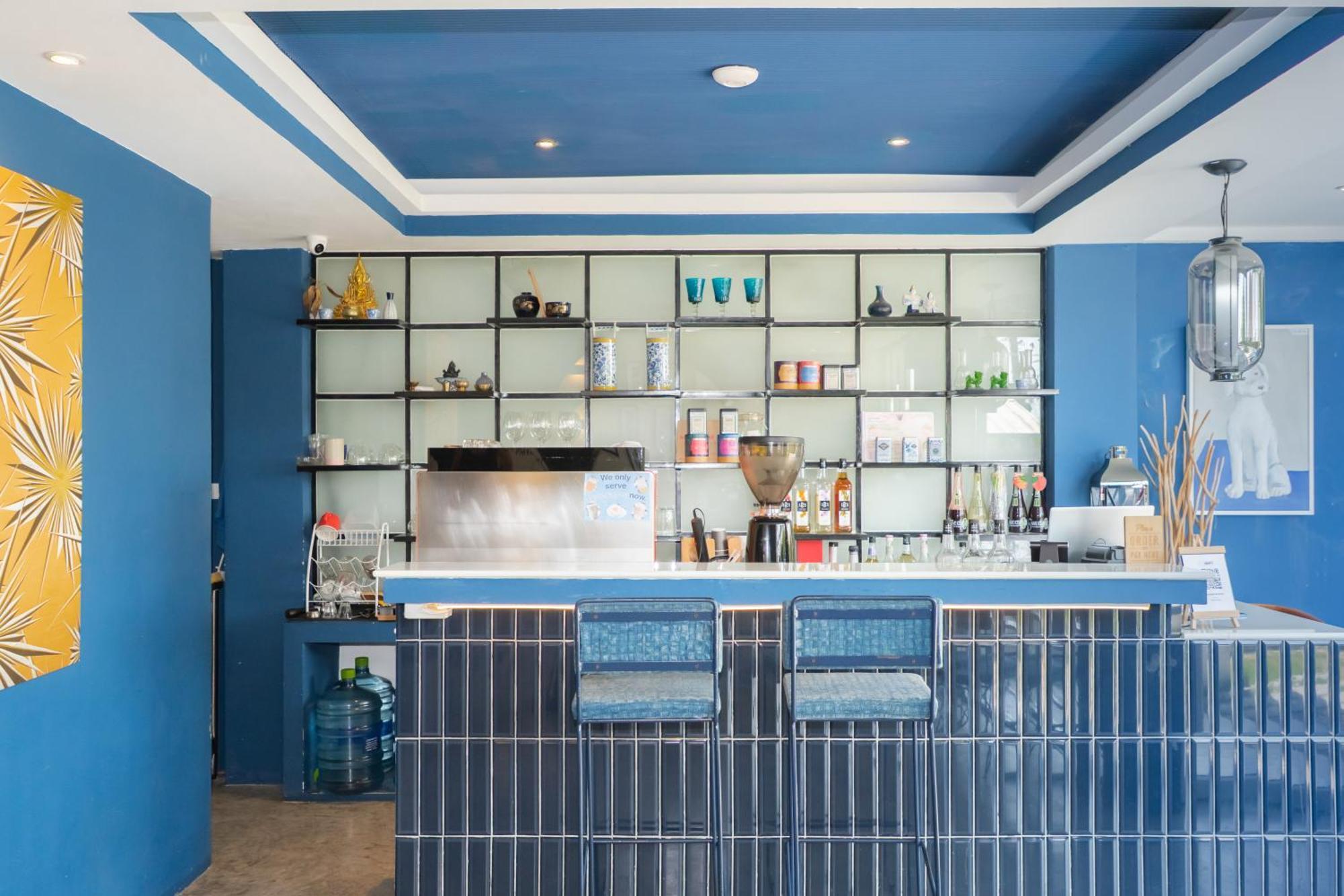 Kraam Silhouette Hotel And Cafe Phuket 찰롱 외부 사진