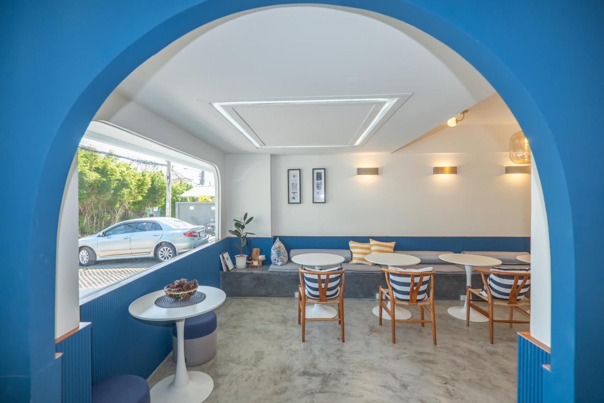 Kraam Silhouette Hotel And Cafe Phuket 찰롱 외부 사진