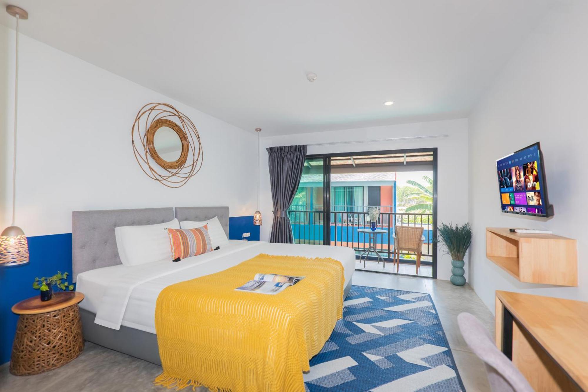 Kraam Silhouette Hotel And Cafe Phuket 찰롱 외부 사진